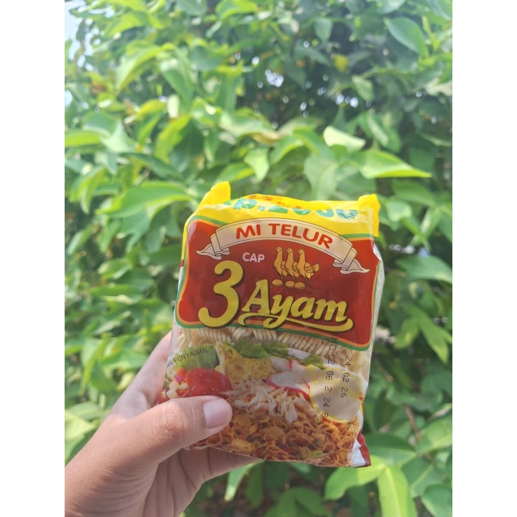 

Mie Telur Cap 3 Ayam isi 2 keping 110gr
