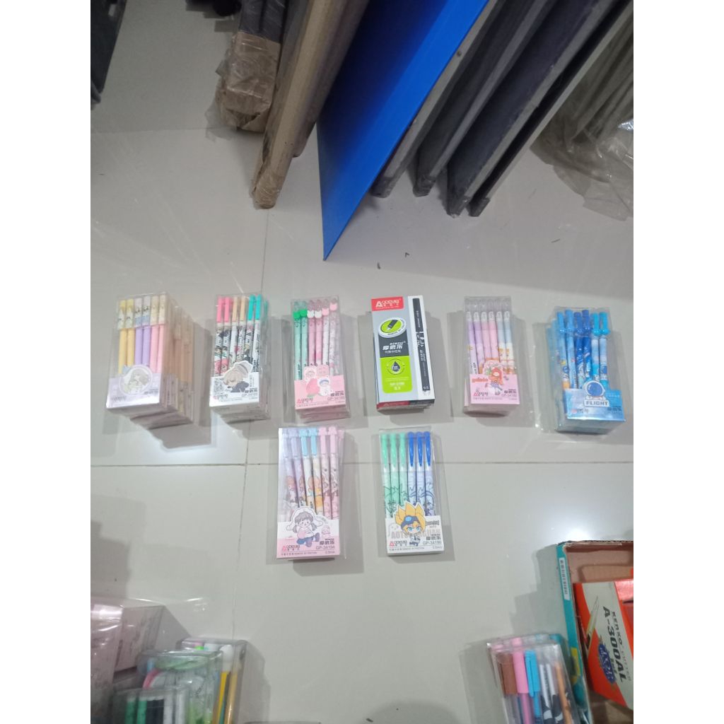 

Ballpen Gel Pen AODEMEI Pulpen Yang Bisa Hapus GP-34172 / GP-34180 / GP-34188 / GP-34192 / GP-34194 / GP-34195 / GP-34196 / GP-3199 / GP-1230 / GP-1323 / 7571 / No 90116 - Doz isi 12 Pcs.