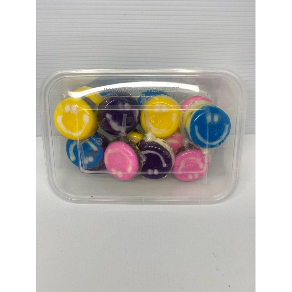 

20pcs coklat karakter lucu warna warni by rayya / 1 box cokelat viral karakter lucu coklat / permen coklat cocholate / jajanan viral / jajanan sd / grosir permen snack anak