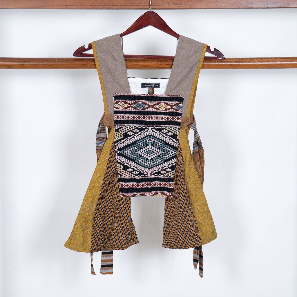 Vest Tenun Sumba Lurik Prasojo by Rani