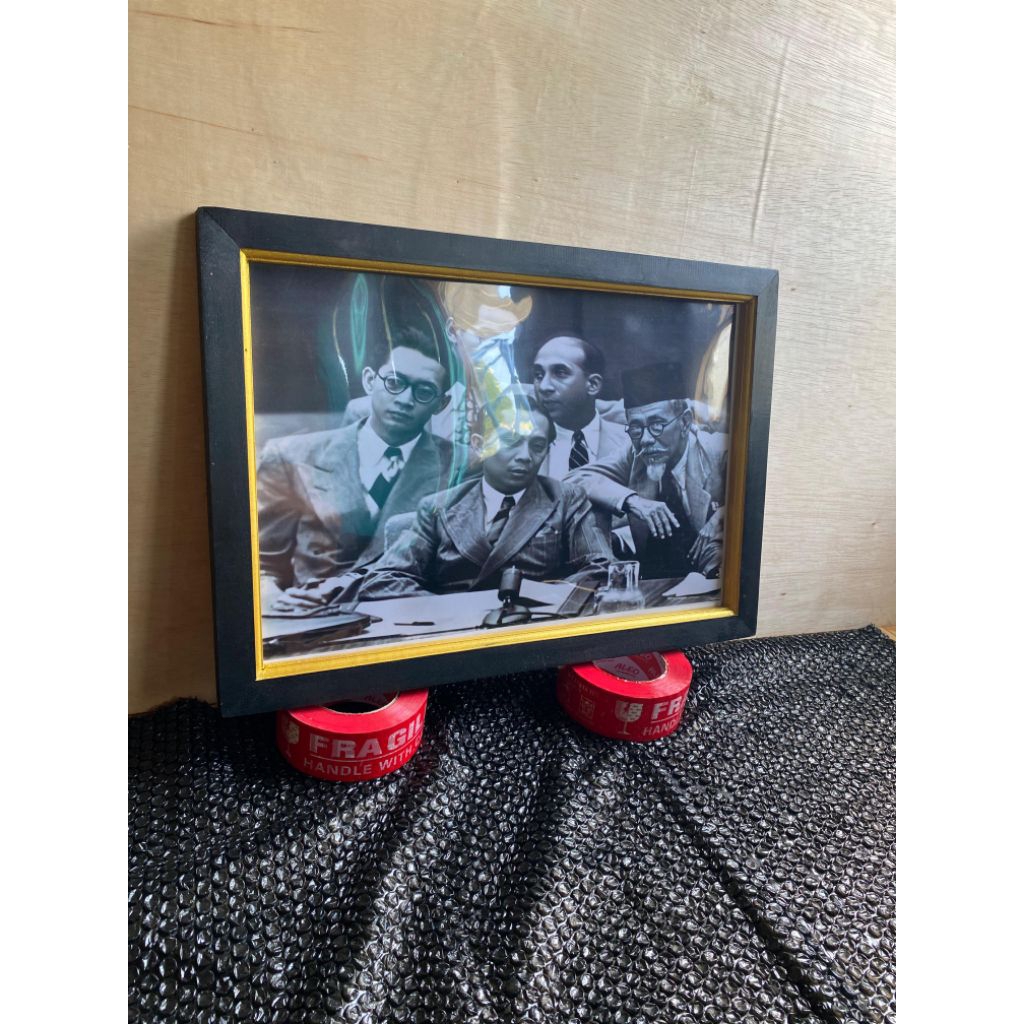 hiasan dinding lukisan cetak Ir.soekarno