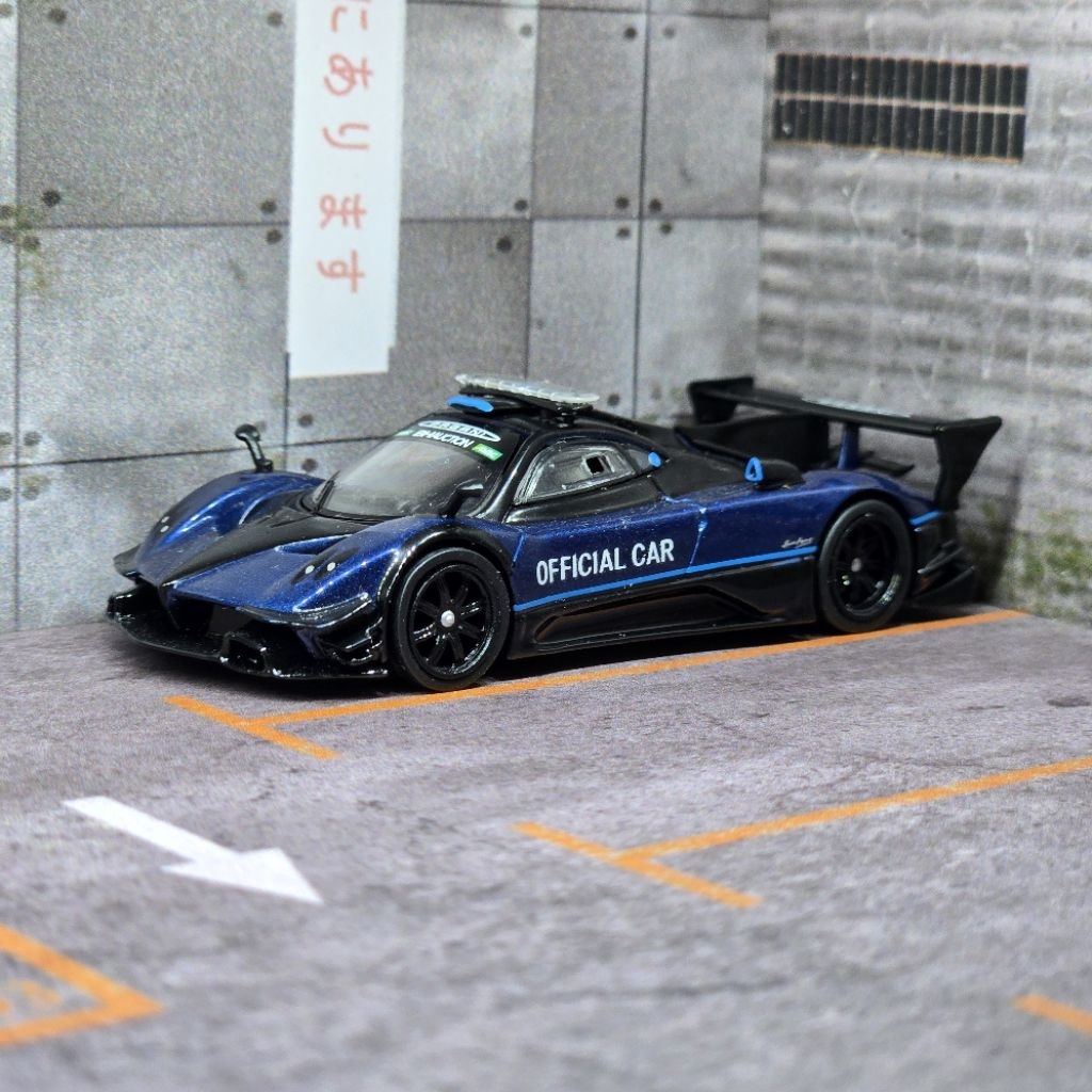 Tarmac Loose 1/64 Pagani Zonda Revolution Suzuka