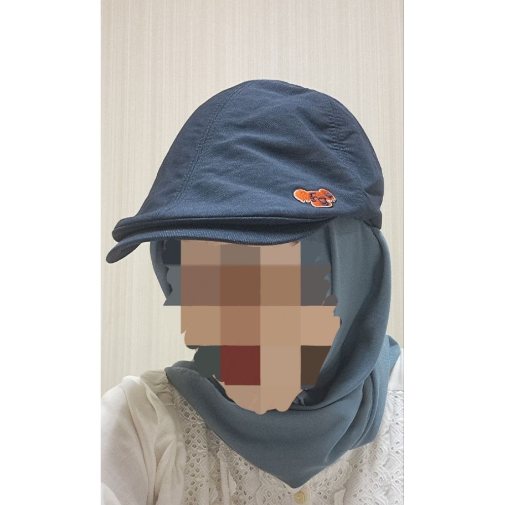 Topi pelukis golf flat cap preloved brand fantom y2k