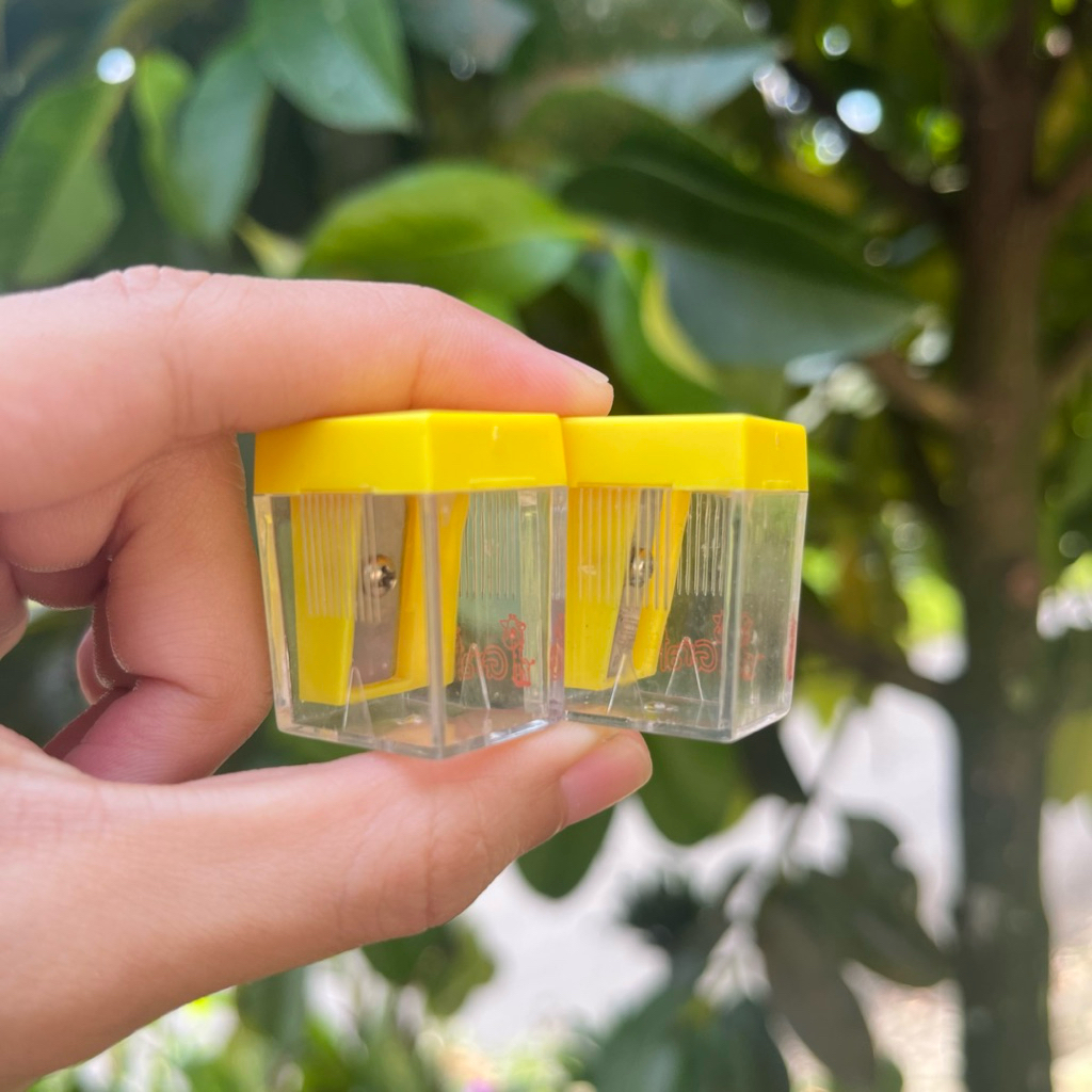 

[BARU] Rautan Serutan Pensil Putar Sharpener Dengan Penutup