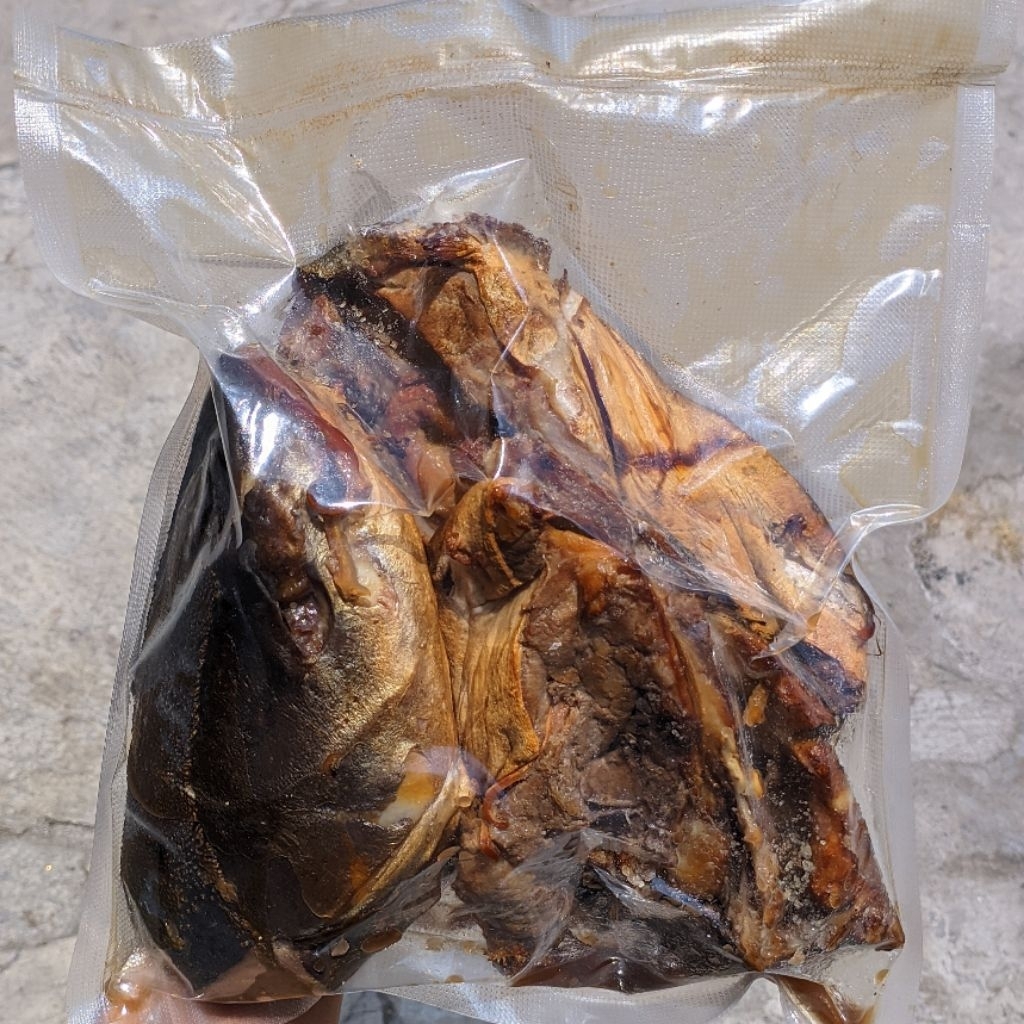 

Kepala Manyung Vakum Frozeen Fresh Tanpa Pengawet