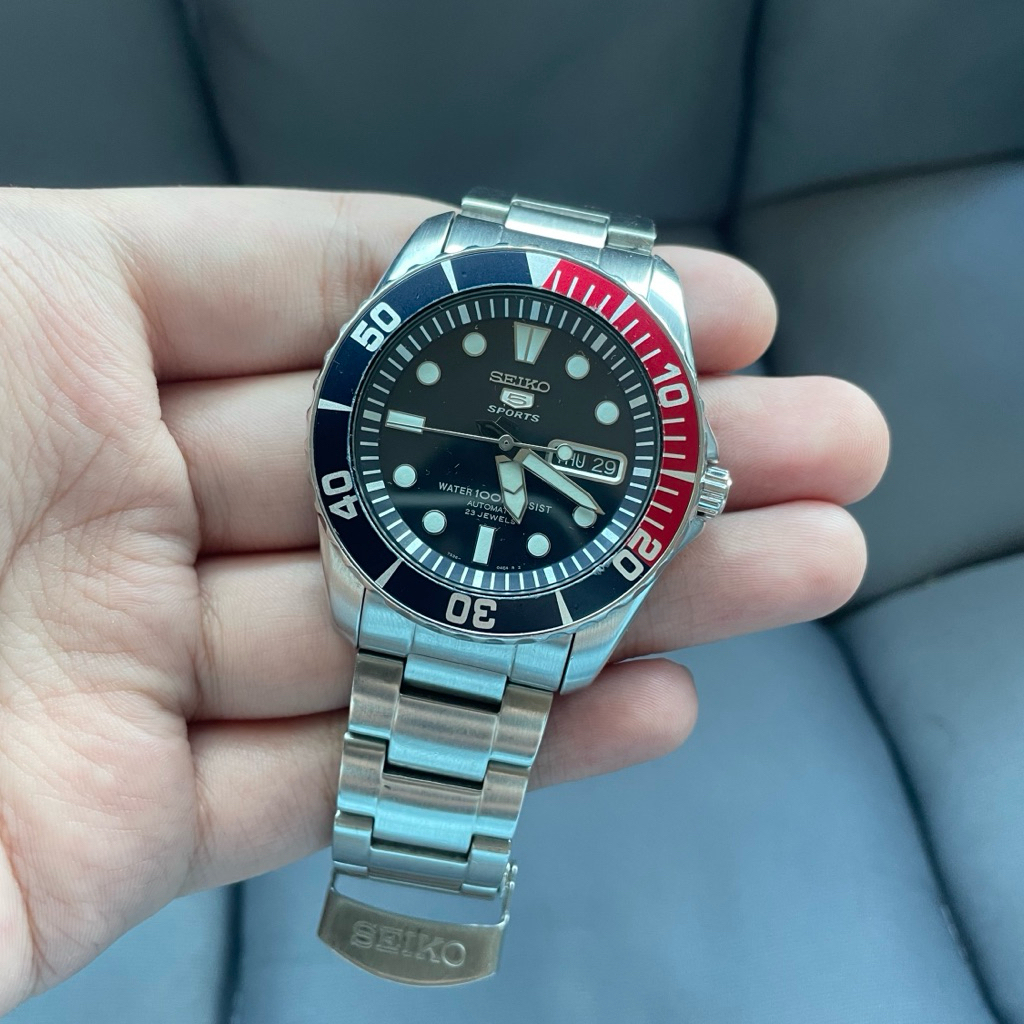 Seiko 5 Sports 7S36-03J0