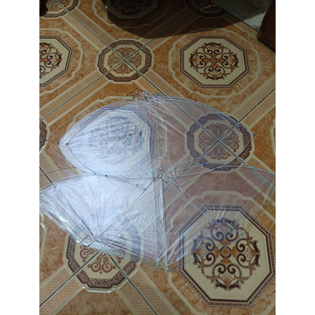 Layangan Papiran 60 cm Plastik Bening Transparan