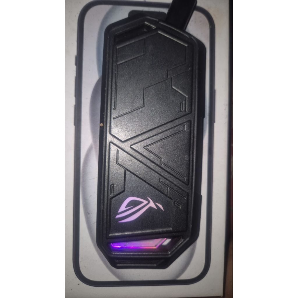 Enclosure SSD ROG Phone - USB Gen 3.2 Bekas Normal