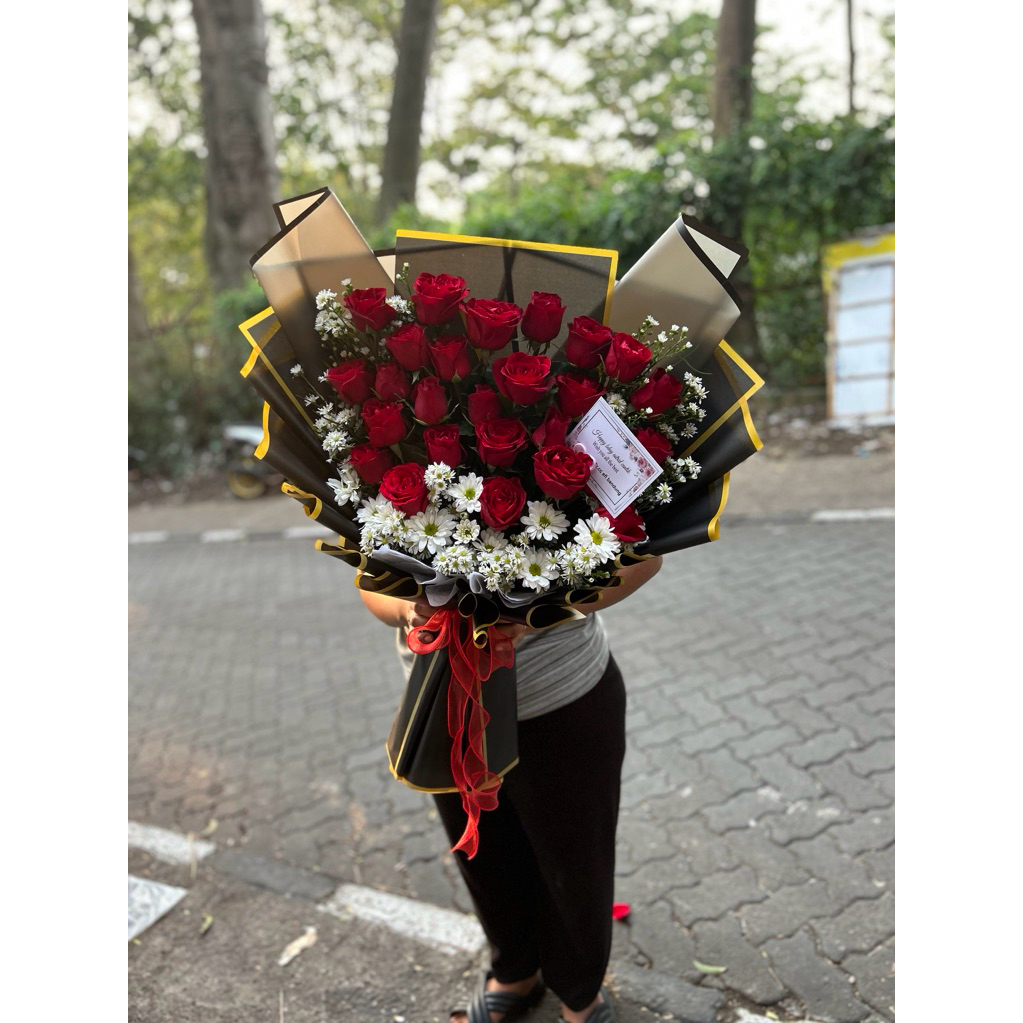 BUKET BUNGA SEMARANG BUKET BUNGA BOUQUET BUNGA ASLI BOUQUET BUNGA SEMARANG BOUQUET WISUDA BOUQUET BU