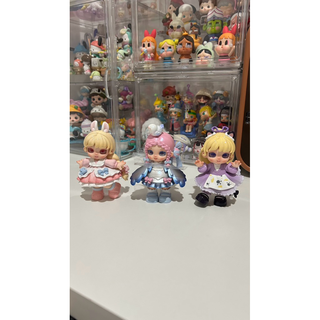 

TEA PARTY in the forest - MIANA