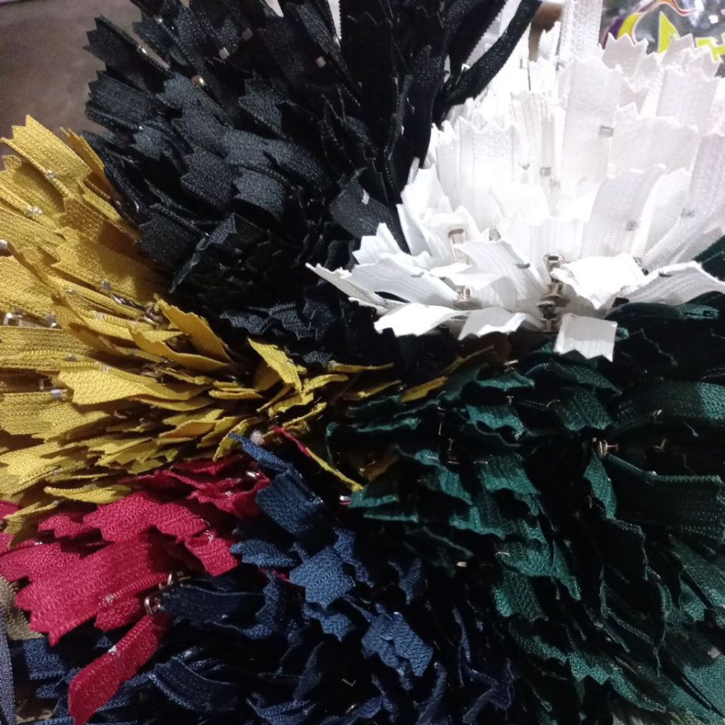 Resleting 7 Inch YKK kepala besi