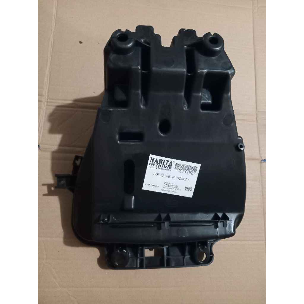 COD BOX BAGASI SCOOPY KARBU KYT 2010 2011 2012 2013 MERK NARITA