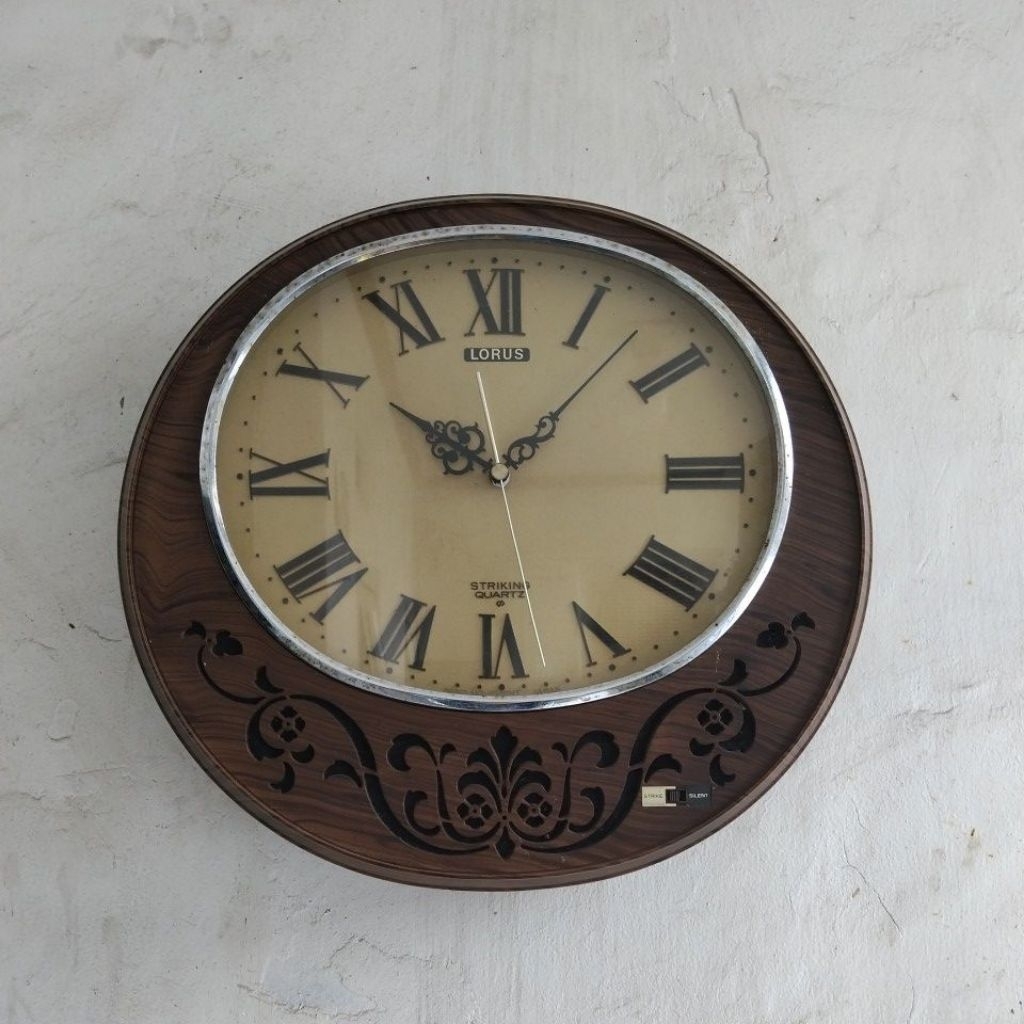 jam dinding jadul lorus japan