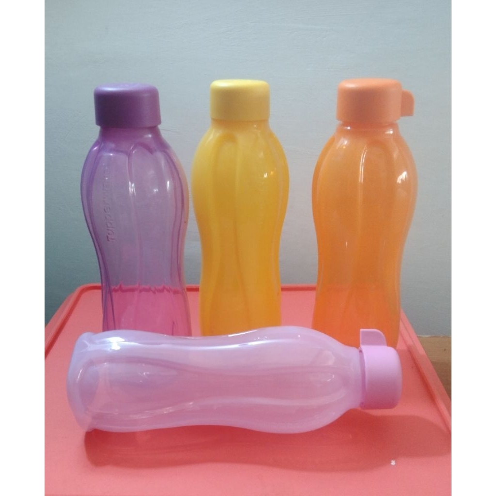 Botol Minum Eco 500ml Tutup Ulir Tupperware (1)