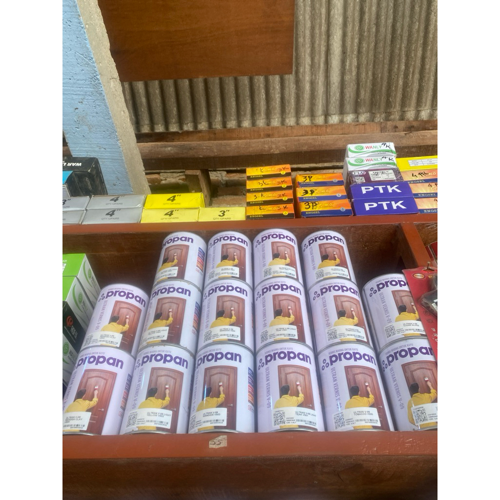 PROPAN  ULTRAN VERNIS