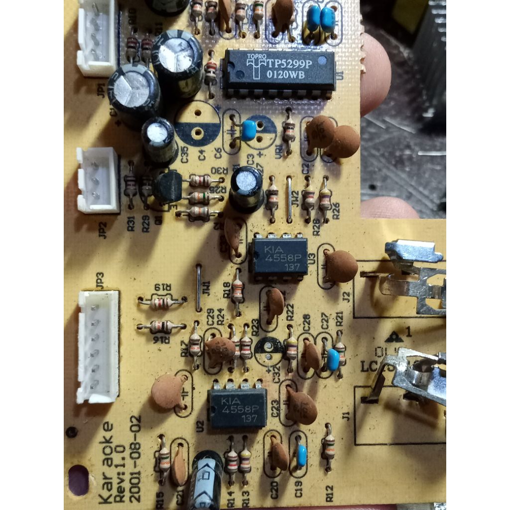 ic KIA 4558P masih di PCB