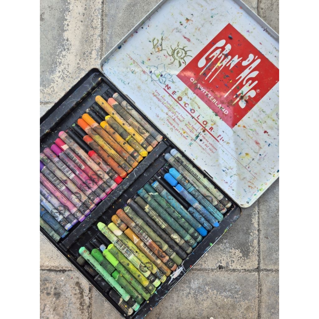 

(PRELOVED) Crayon Carandache Neocolor 2 isi 40