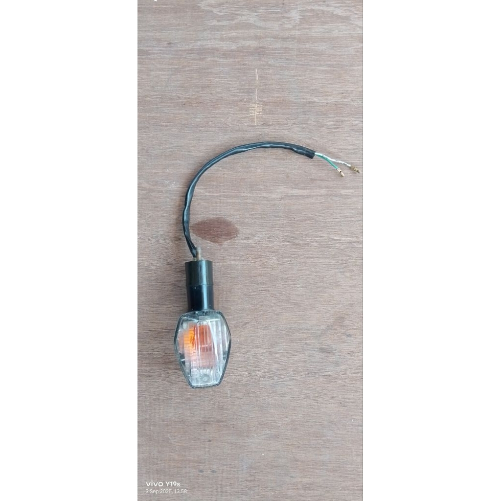 Lampu Sen Sein Reteng kiri TIGER REVO Ori Copotan Motor