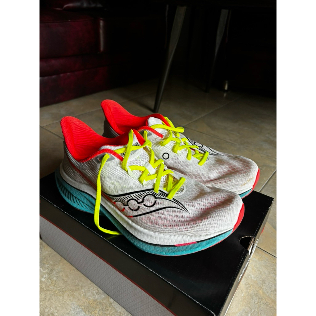 SAUCONY ENDORPHIN SPEED 5