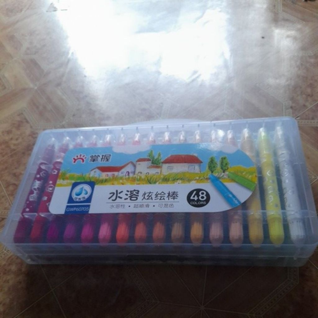 

crayon GRASP mata sedang