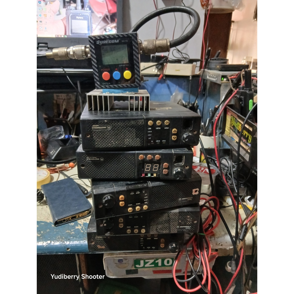 Rig Motorola Gm300 VHF Buat Kanibalan saja Frekuensi Vhf 150 sd 174 Mhz Hidup saja  Tidak di tes TX 