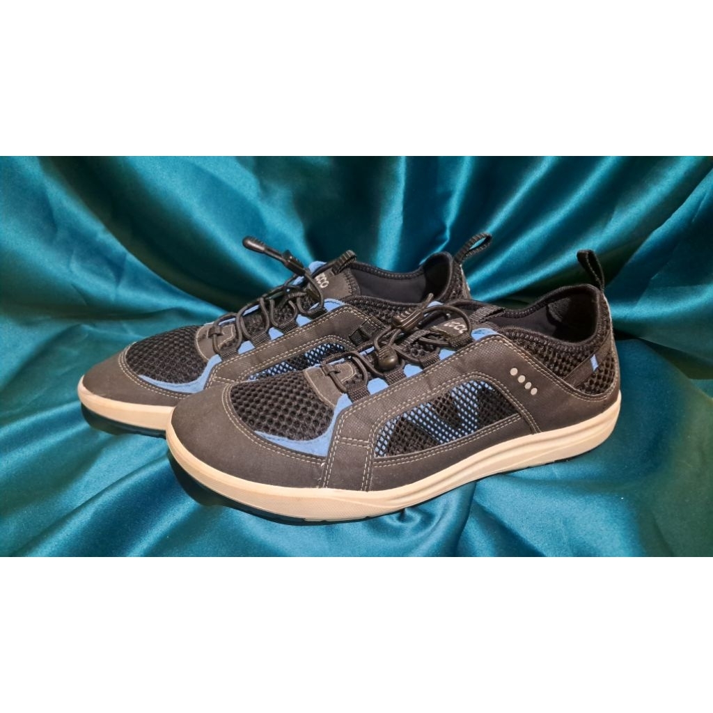 Ecco sepatu sneakers size 40 ibsoke 250