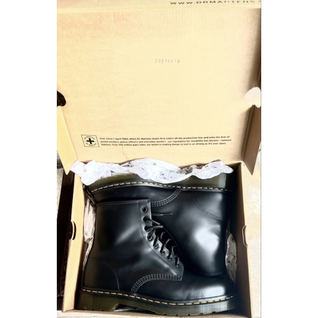 dr martens 1460 blacksmooth original