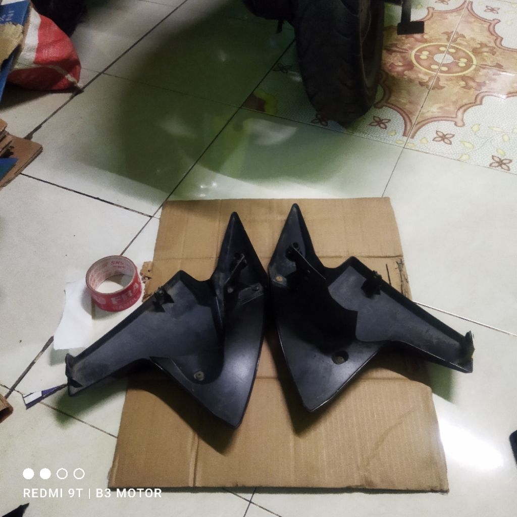 sayap tangki Vixion New original copotan