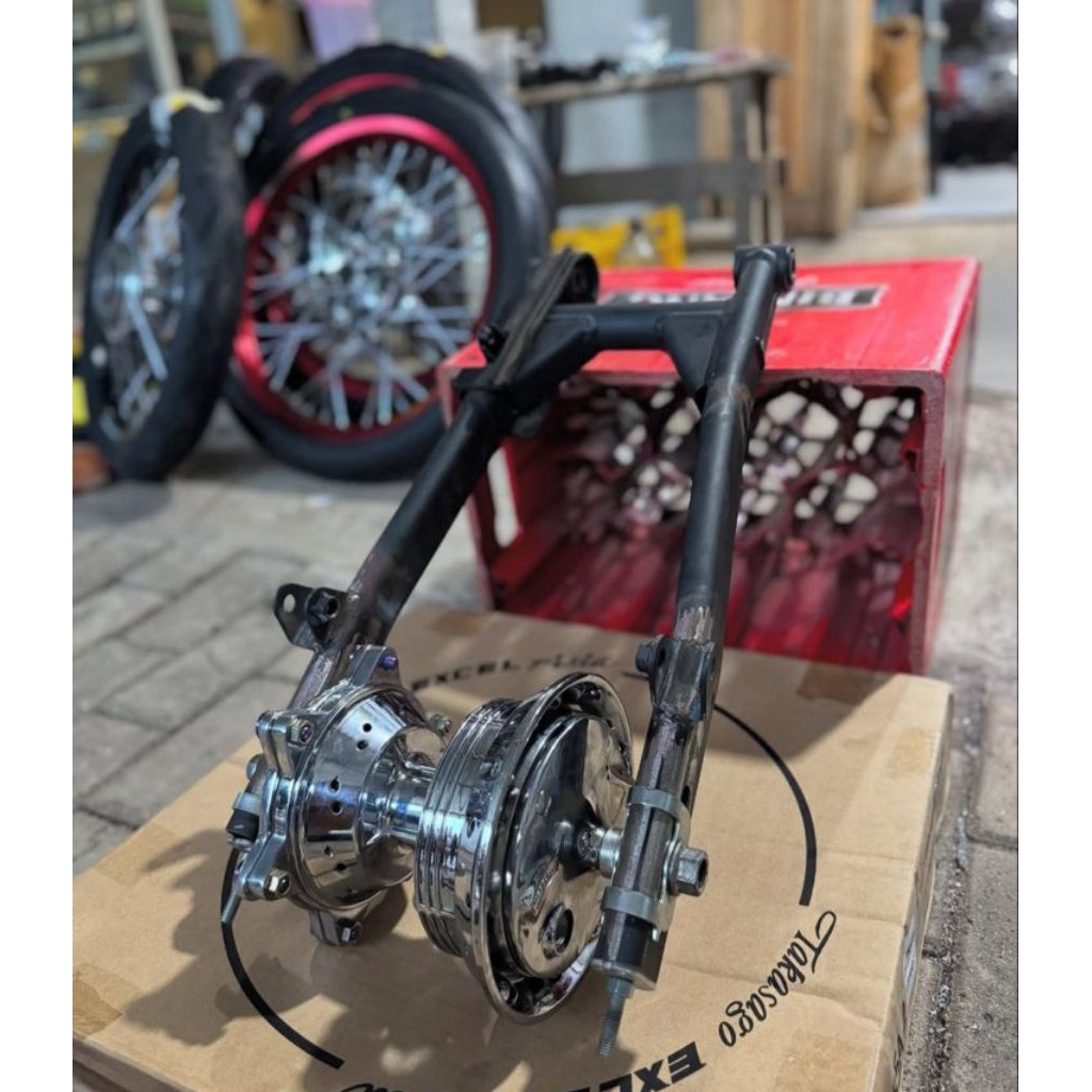 Barang ORIGINAL Tromol CRF230 krom dan standart ori set arm w175