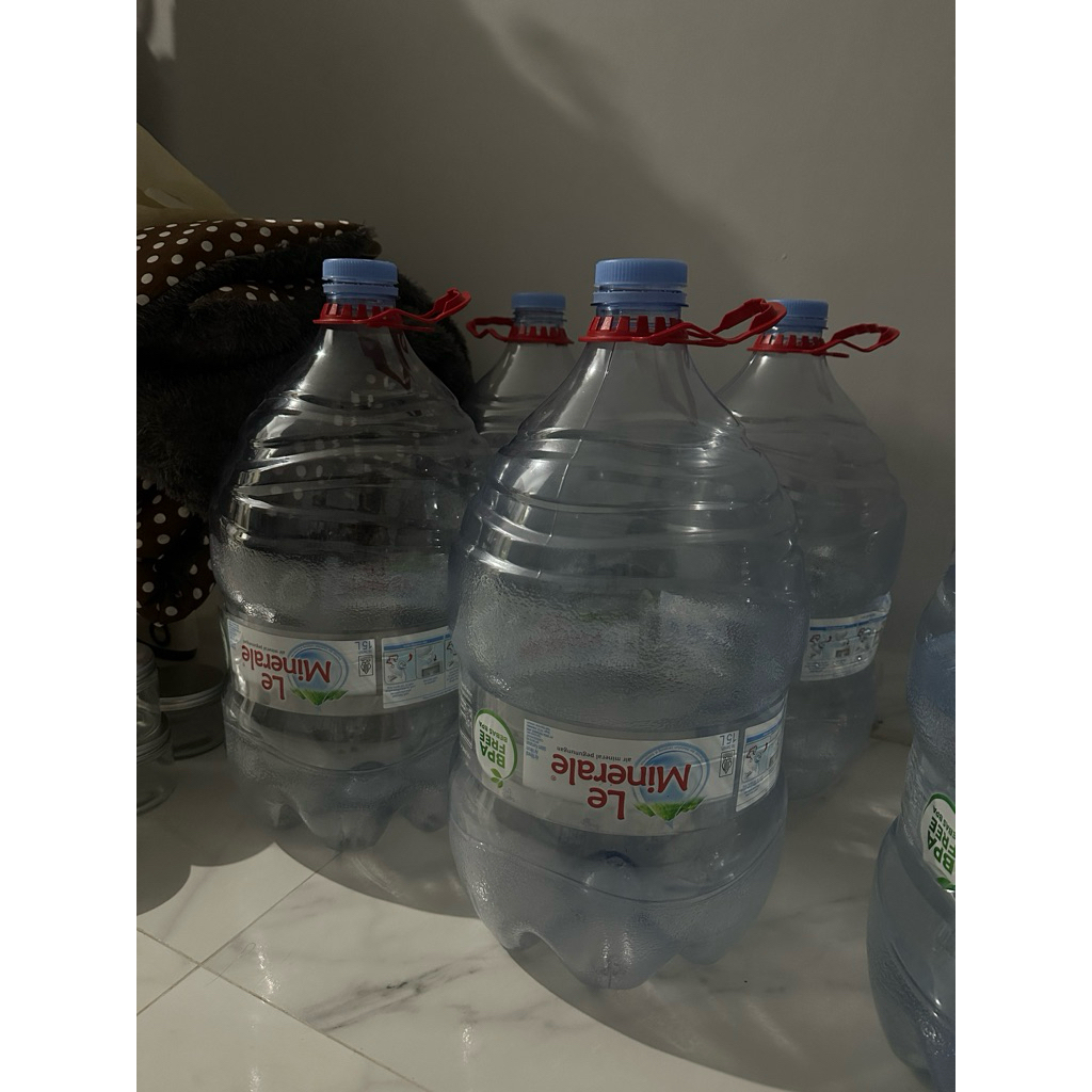 Botol Galon Le Mineral 15 Liter Kosongan