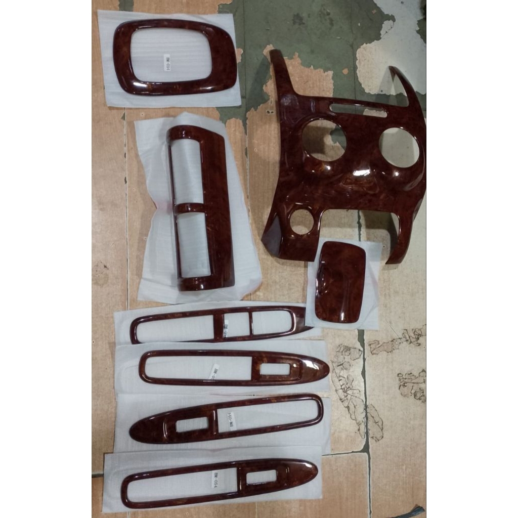 Cover Panel Dashboard/Interior Mobil Toyota Avanza/Xenia Lama 2004,2005,2006 Motif Kayu wood