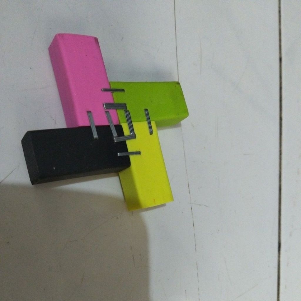 

PENGHAPUS SPINER PEMADAM VIRAL