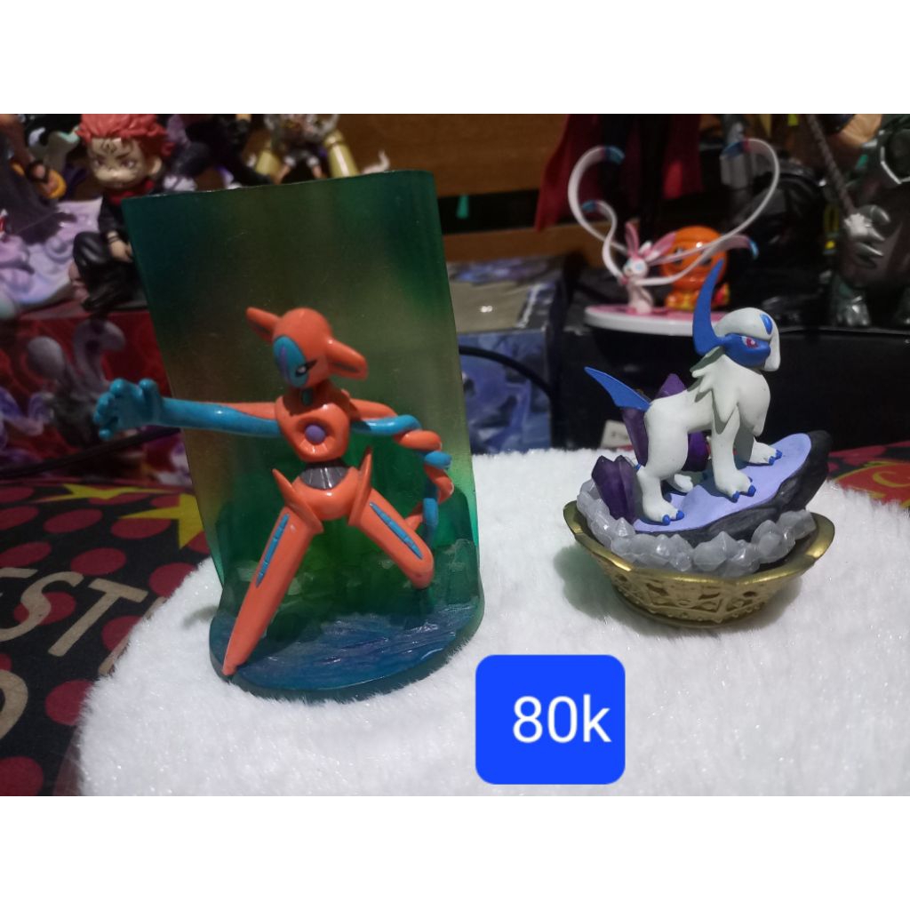 Action figure pokemon diorama Absol dan deoxys