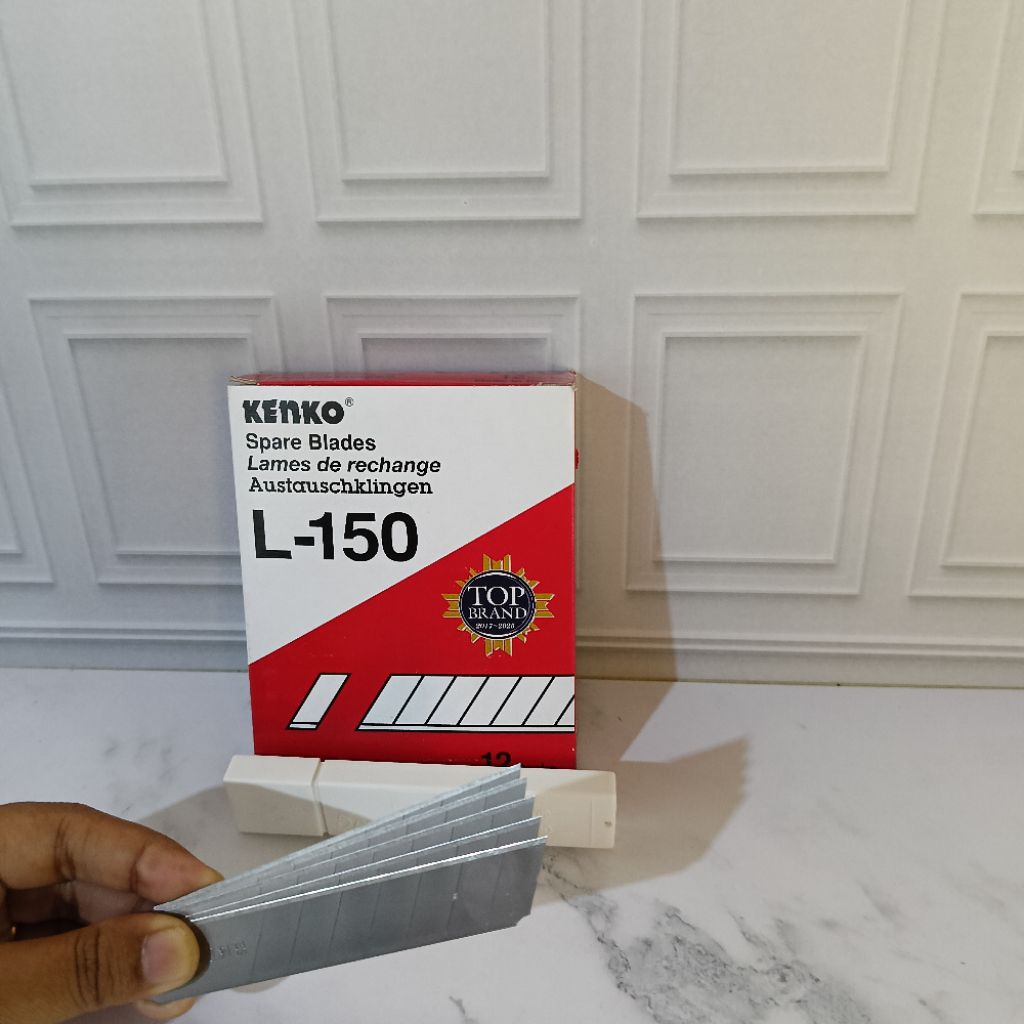

KENKO- Spare Blade/Refill Pemotong Kertas Kenko L-150