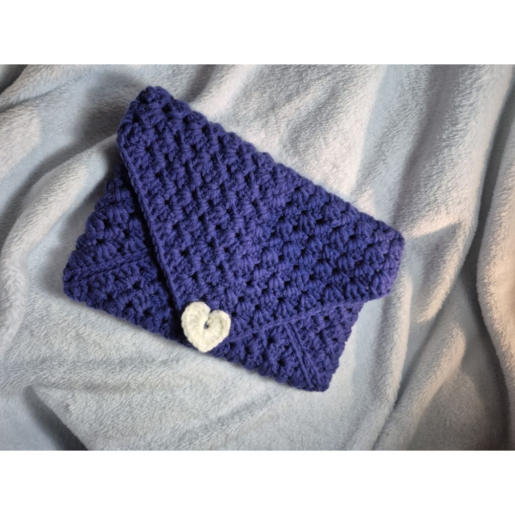 booksleeve granny square crochet