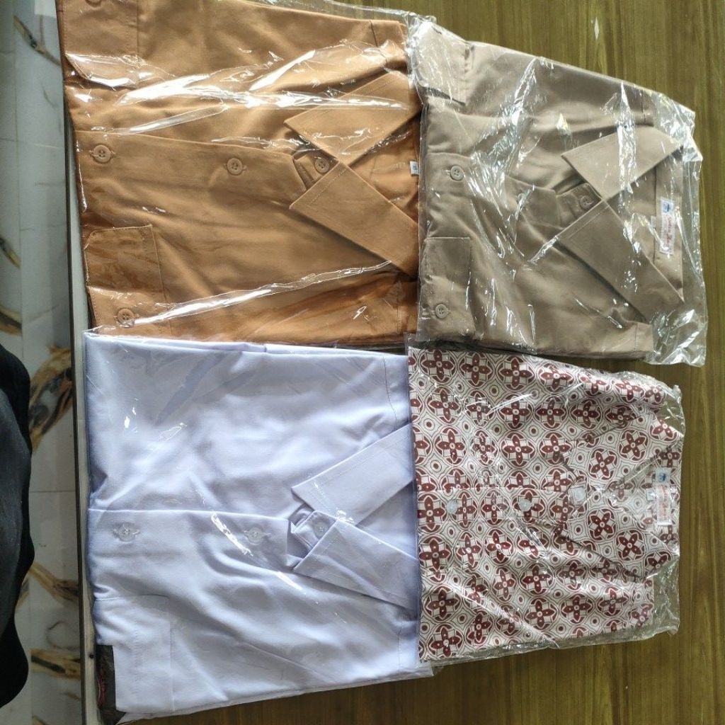 Atasan Seragam Sekolah SD/SMP/SMA putih, batik, pramuka