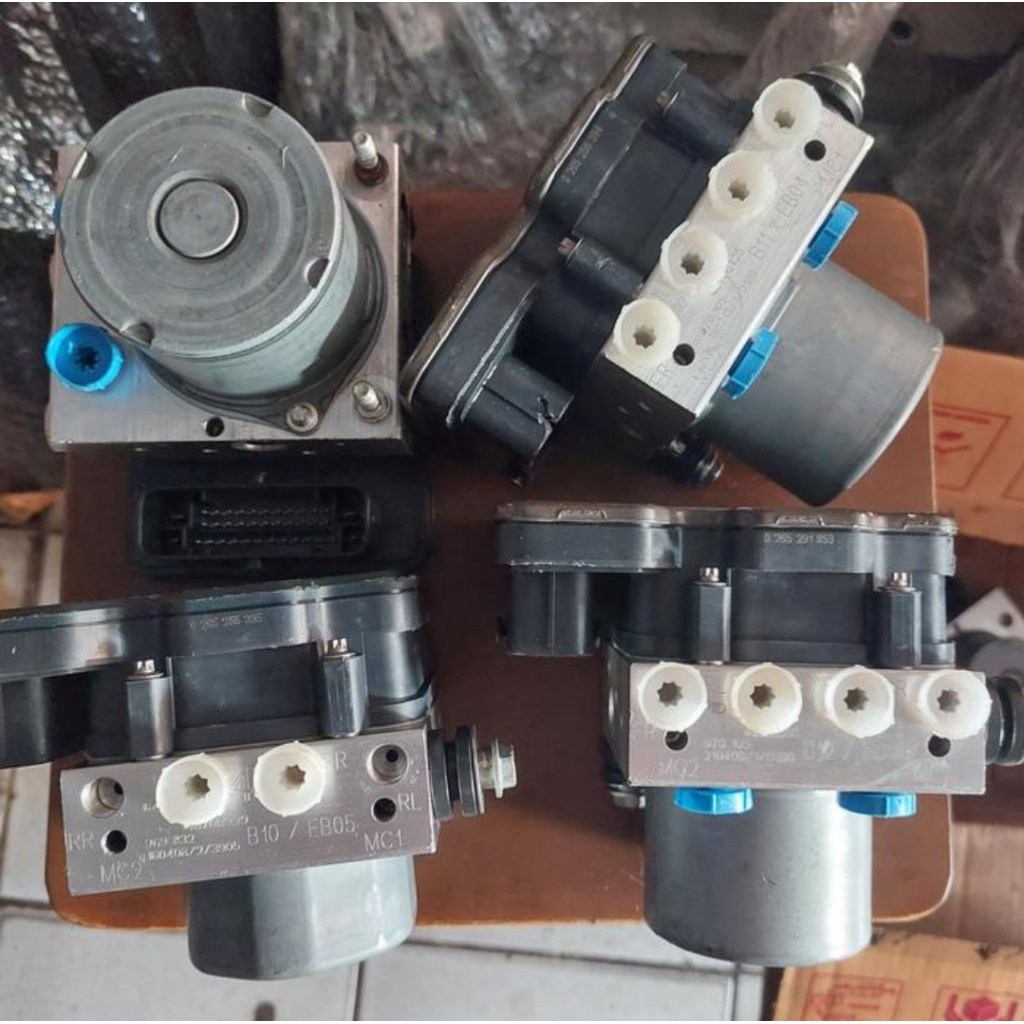 Modul ABS Mitsubishi 4670B229 4670B074 4670B425 4670B568 copotan original