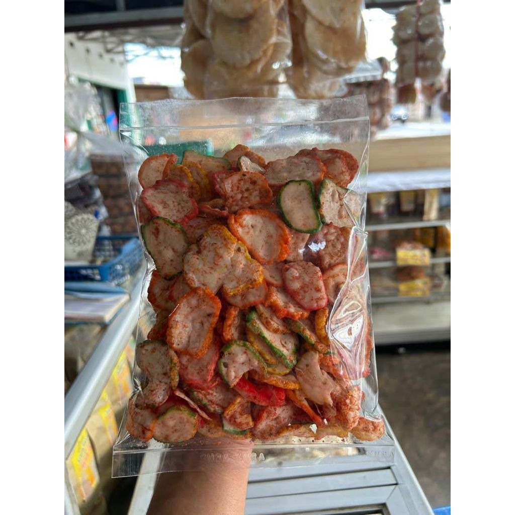 

Kerupuk seblak bantet