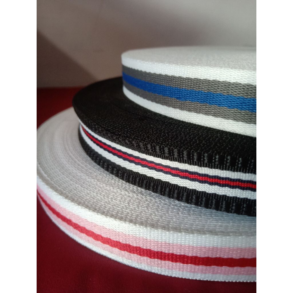 1 Rol Webbing 2,5 cm Motif Garis