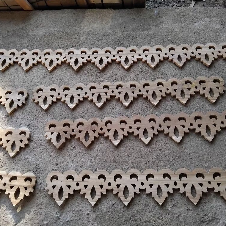 ornamen lis kayu jati | ornamen lis kayu jati ukir | lis plang kayu jati ukir | ornamen lis plafon k
