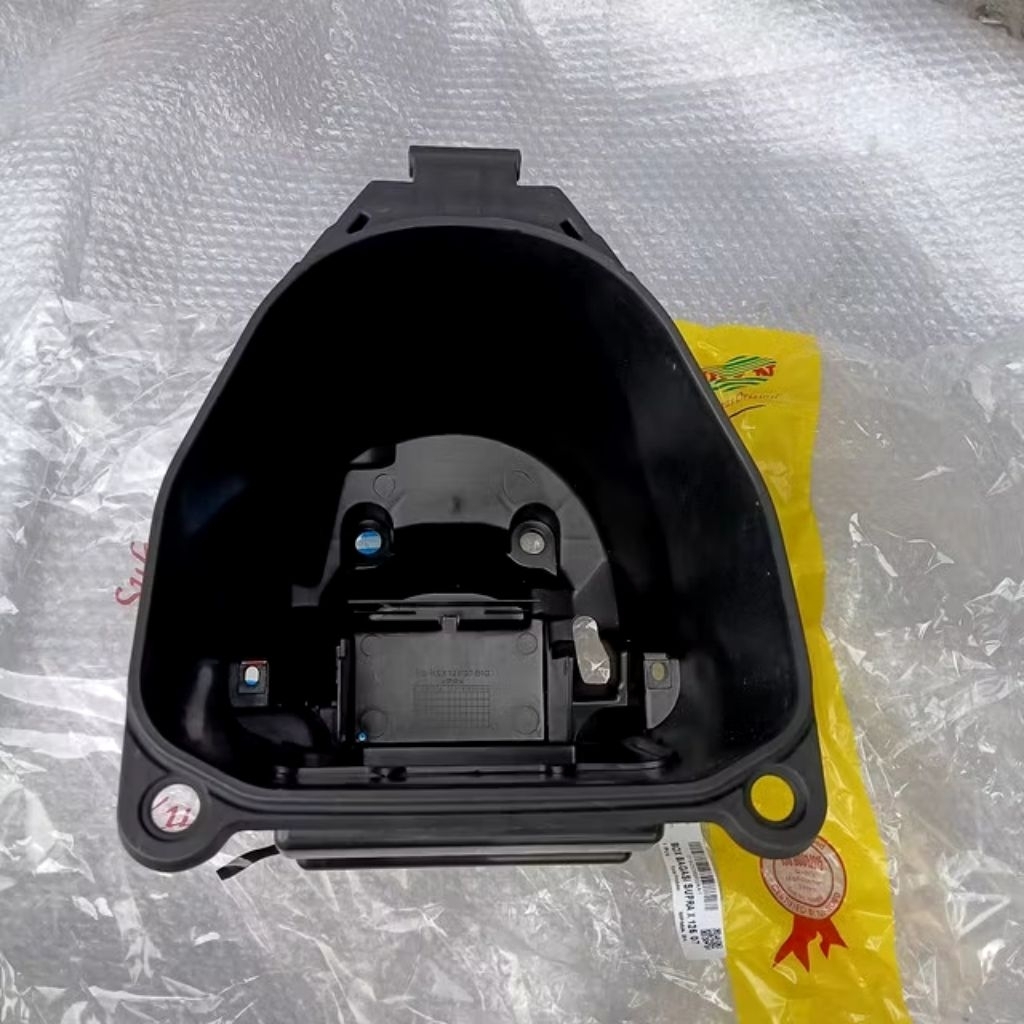 Box Bagasi (Box Luggage) Supra x 125 karbu merk win