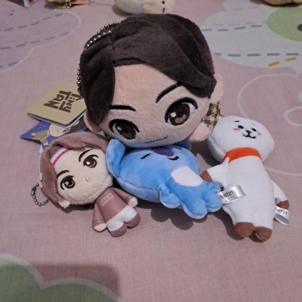 [ORI] Official Merch BTS BT21 Tiny Tan Plush Keychain | Stuffed Toy Doll Ganci Boneka Jungkook BTS D