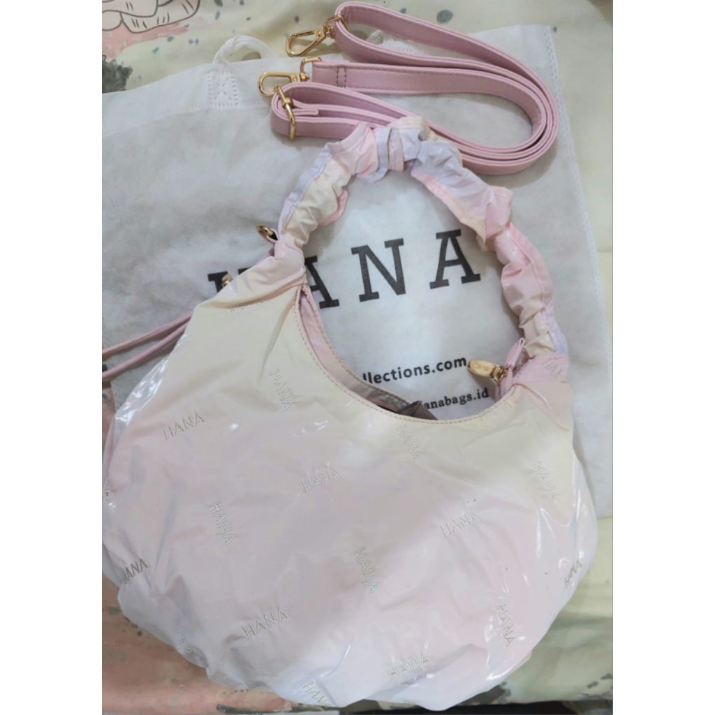 PRELOVED HANA LULU SLING BAG