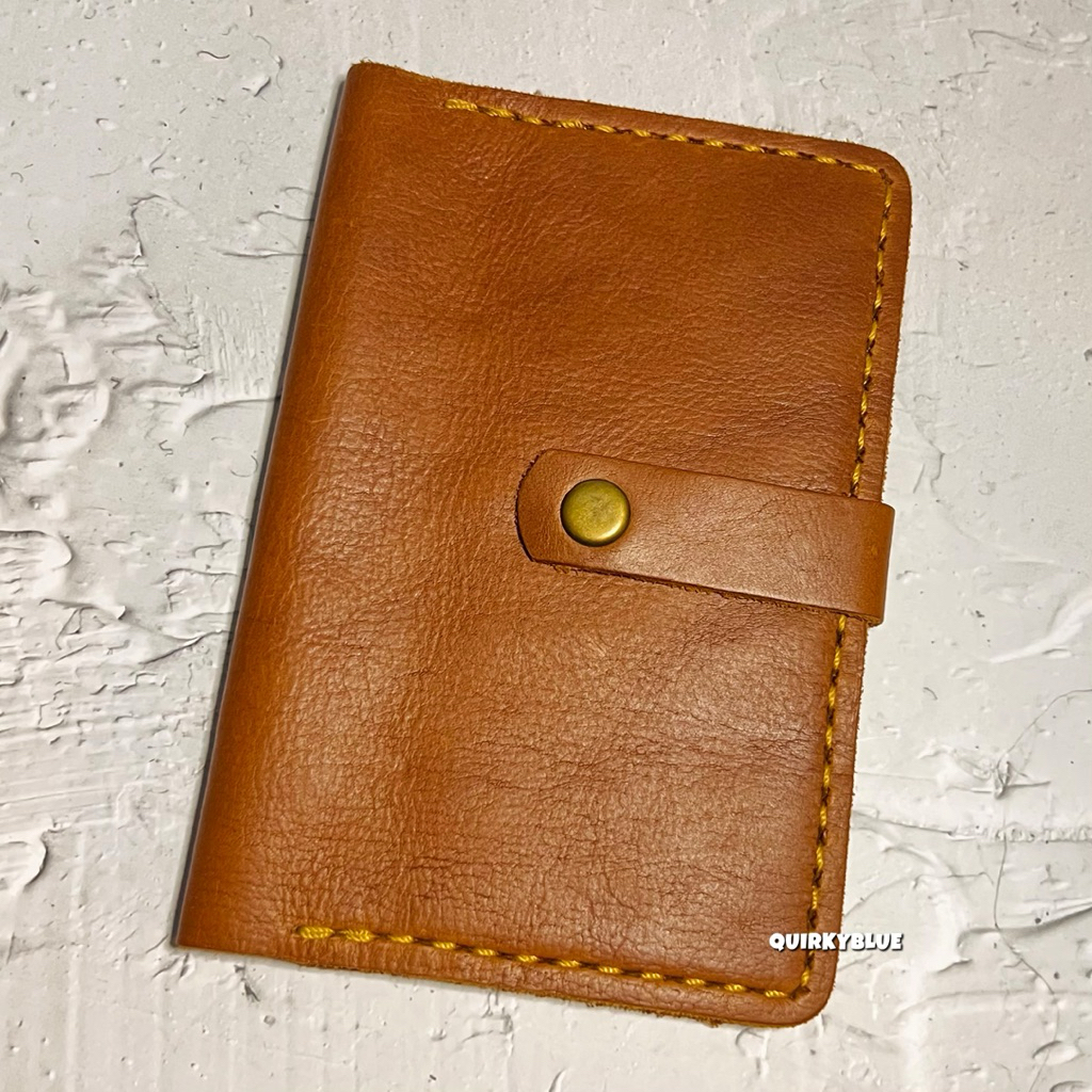 PRELOVED‼️ Dompet paspor ABEKANI