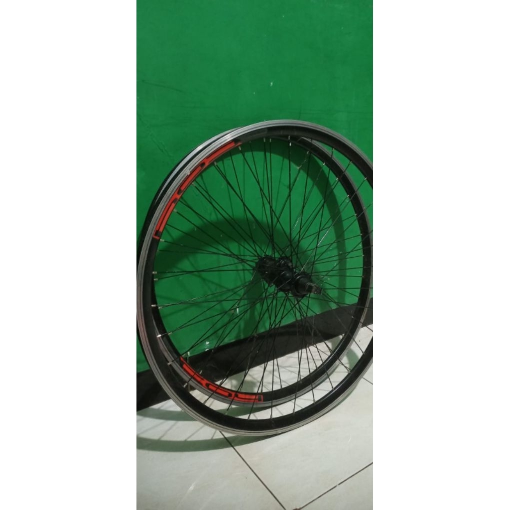 whellset  roadbike polygon