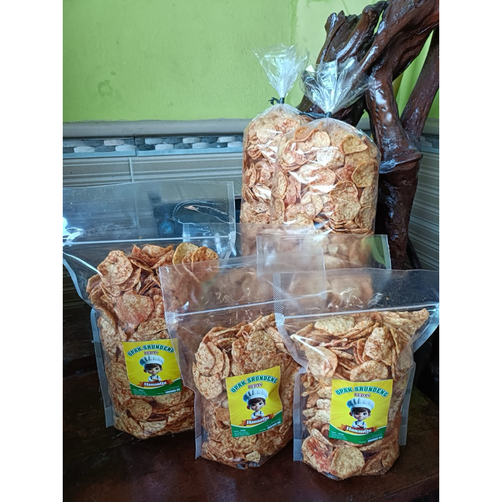 

opak serundeng pedes asin
