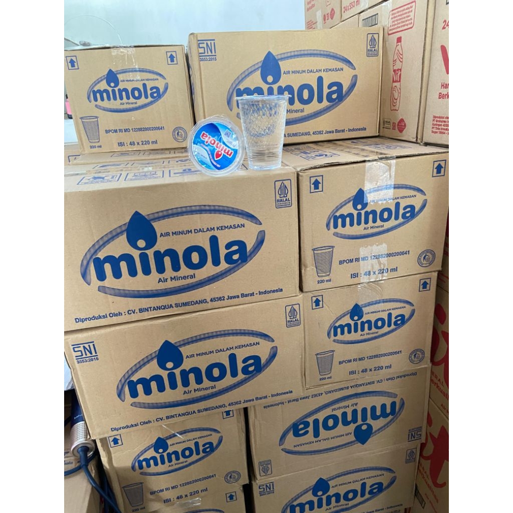 

MINOLA AIR MINUM GELAS 220 ML 1 DUS ISI 48