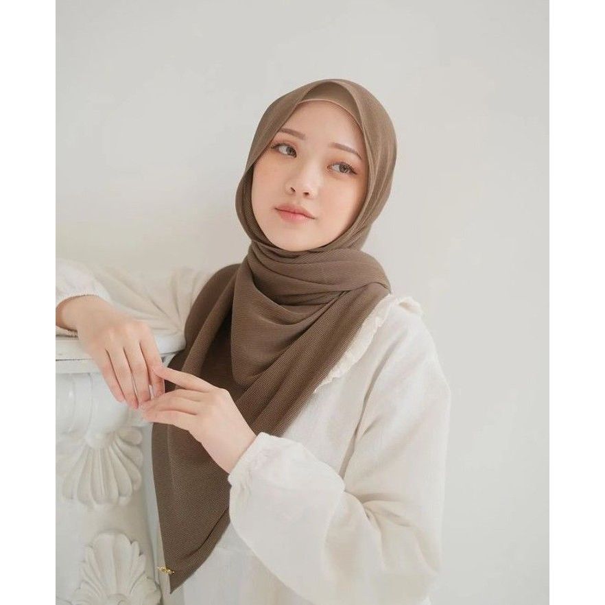 PARIS JADUL SEGI EMPAT VARISHA / Hijab Segi Empat Paris Jadul Polos ORI VARISHA