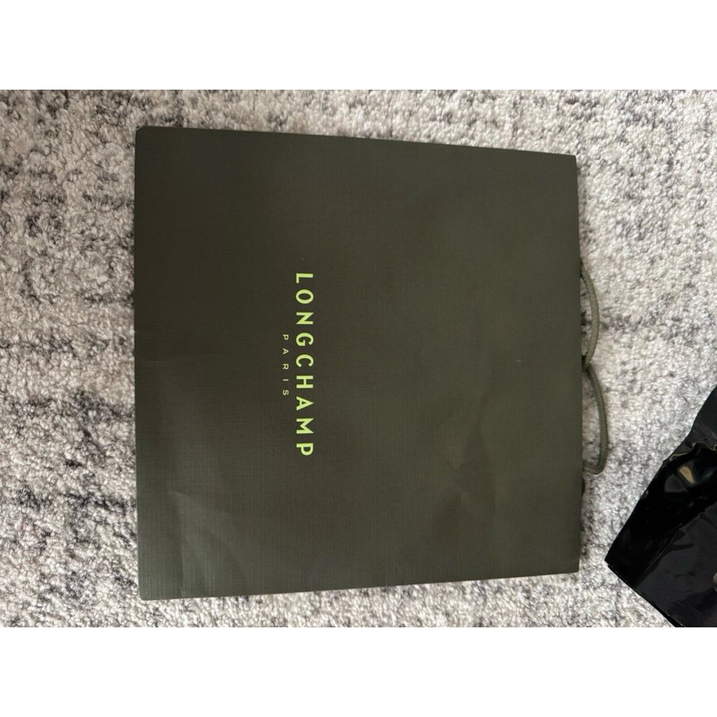 

LongChamp Paper Bag Medium