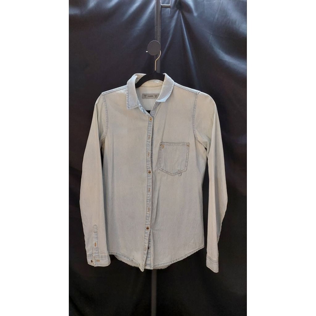 273 [PL] Pull&Bear Kemeja Denim Wanita